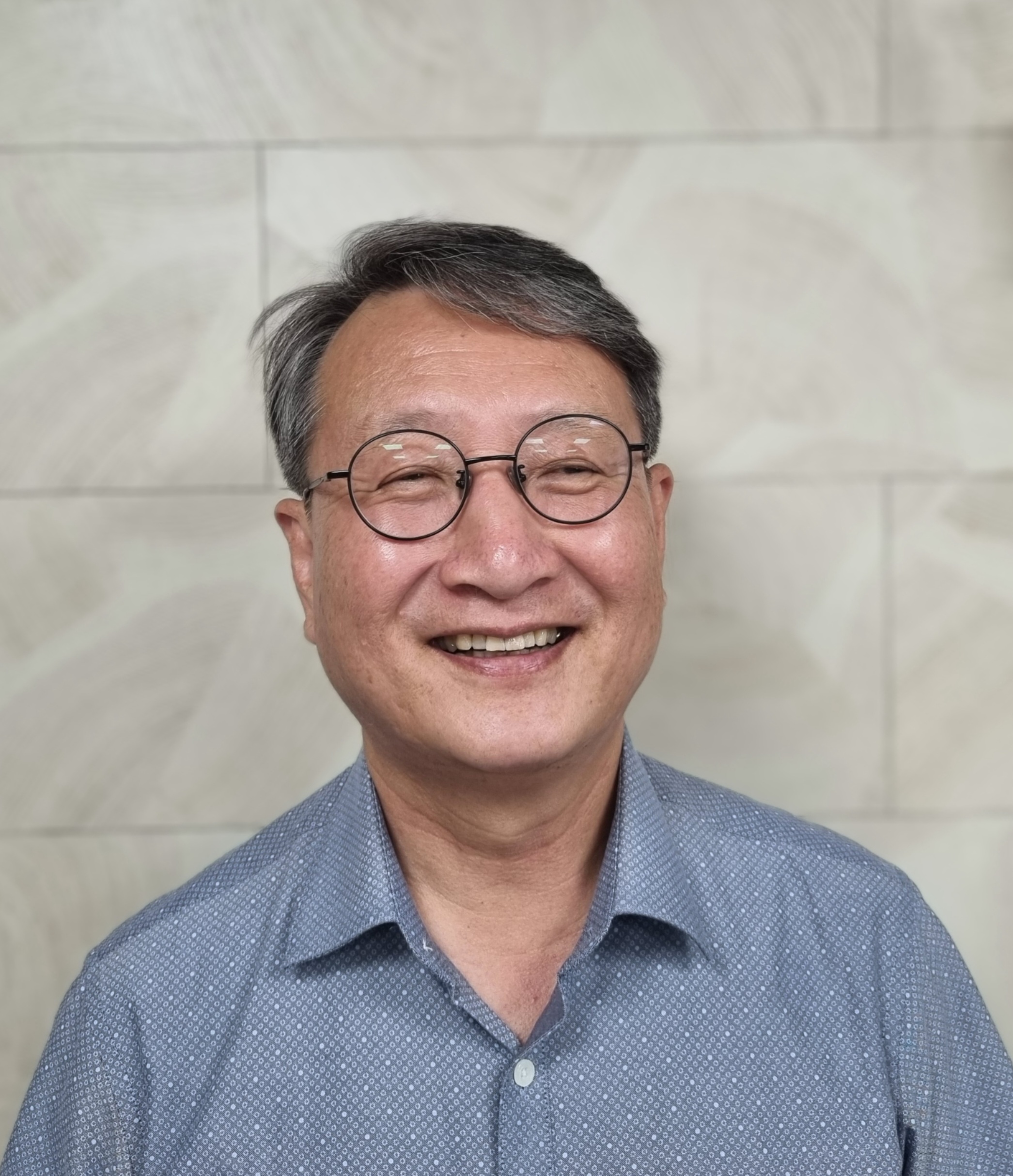 성희찬.jpg